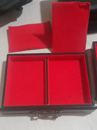 Caja antigua joyero años 30 terciopelo rojo