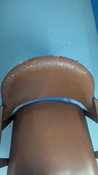 Sillón Retro Mid-Century Skai Marrón
