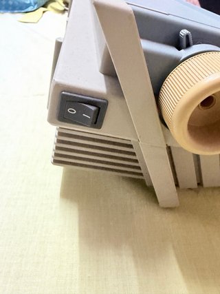 Máquina de escribir eléctrica Olivetti ET personal