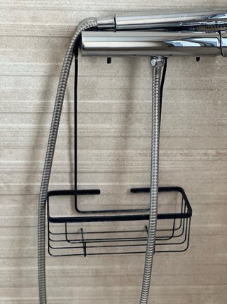Portarrollos y toallero baño negro