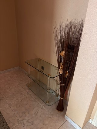 Mueble de entrada cristal y metal.GRATIS.