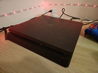 Consola PS4 Slim + 7 Juegos + Accesorios