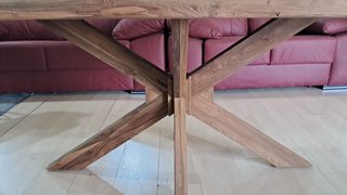 Mesa de comedor madera maciza y metal