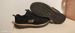Zapatillas Deportivas Skechers Negras y Doradas