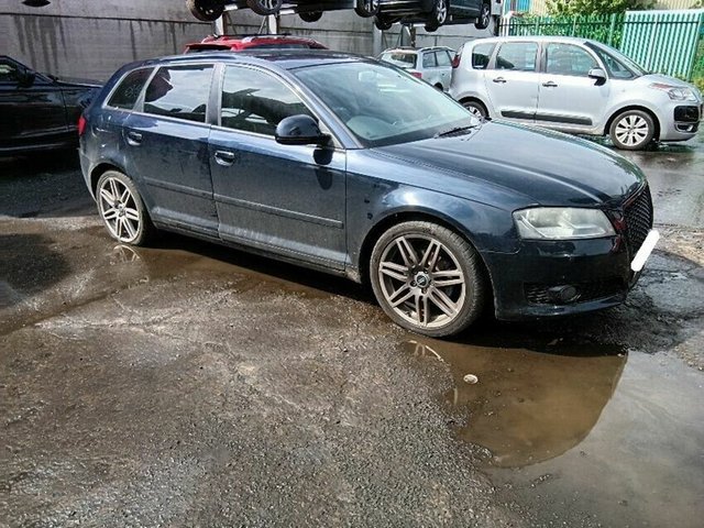Despiece Audi A3 Sportback 2.0 TDI AZUL