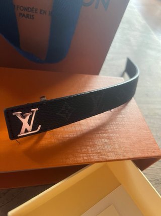 Pulsera Louis Vuitton Monogram Negra