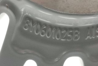Audi 8y0601025b llanta a3 sportback (8ya) 2320594
