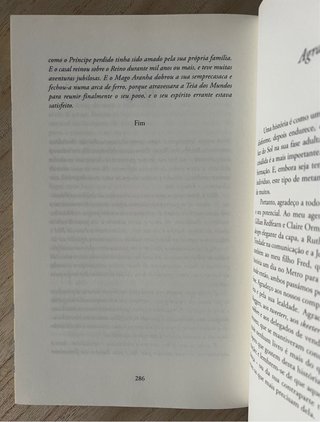 “O Mercado ao Luar”, Joanne Harris