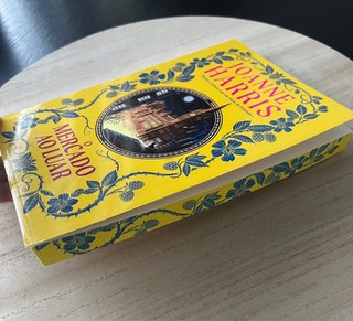 “O Mercado ao Luar”, Joanne Harris