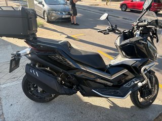 Zontes 368g Maxi-Scooter Negra