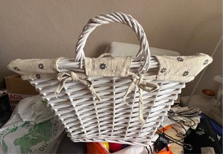 Cesta cuadrada con tela floral