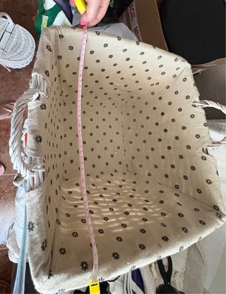 Cesta cuadrada con tela floral