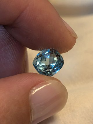 Aguamarina Natural Cushion Cut