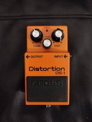Boss DS-1 Pedal de Distorsión
