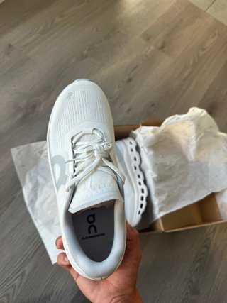 Zapatillas On Running Cloudmonster Talla 42