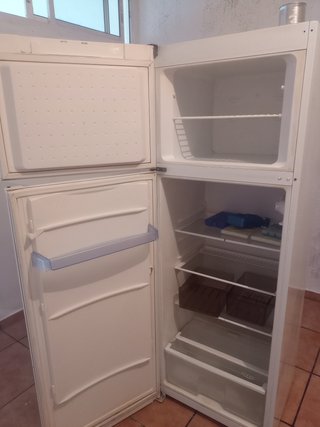Nevera Lynx Blanca 2 Puertas. Oportunidad