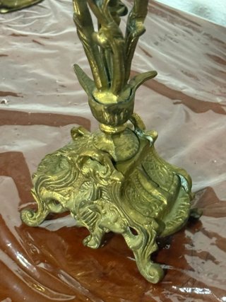 Candelabro vintage dorado metal