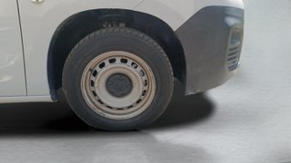 Peugeot Partner Furgon BlueHDi 100 Standard 600kg 75 kW (102 CV)