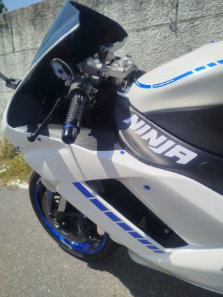 Kawasaki Ninja ZX-6R  A2