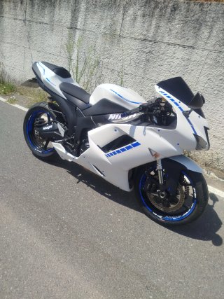 Kawasaki Ninja ZX-6R  A2