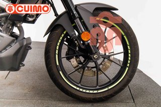 YAMAHA MT 125