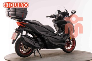 HONDA FORZA 125