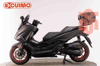 HONDA FORZA 125