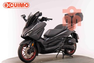 HONDA FORZA 125