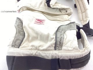mochila portabebe manduca first