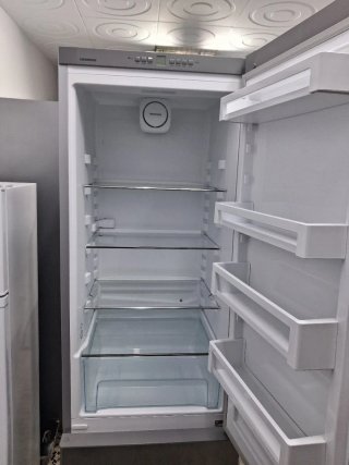 Nevera LIEBHERR+ garantía y transporte