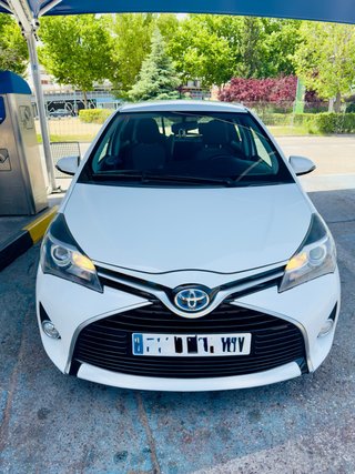 Toyota Yaris 2016