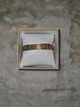 Pulsera  G U C C I   Dorada
