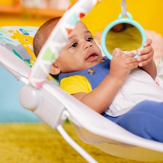 Bright Starts asiento vibrador bebé juguetes