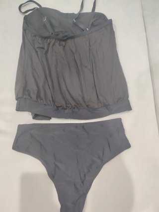 Bikini con camiseta talla L