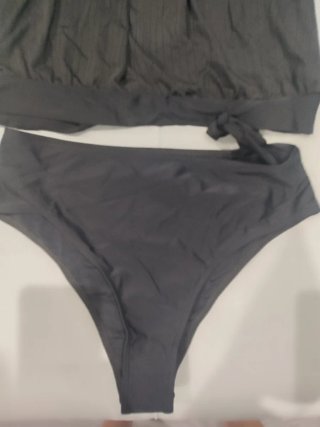 Bikini con camiseta talla L