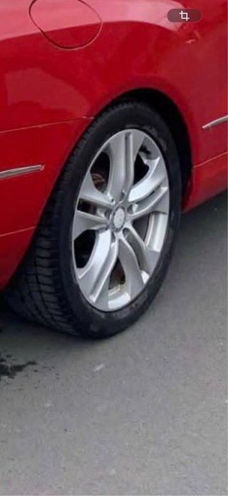 Llantas Mercedes 17 (Juego)