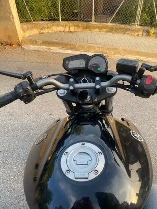 Yamaha XJ6