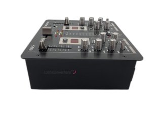 mesa mezclas behringer vmx100 usb