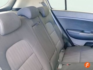 Kia Sportage 1.6 MHEV Business 100kW (136CV) 4x4