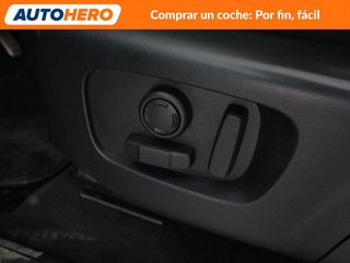 Land-Rover Discovery Sport P300e Hybrid SE Dynamic AWD
