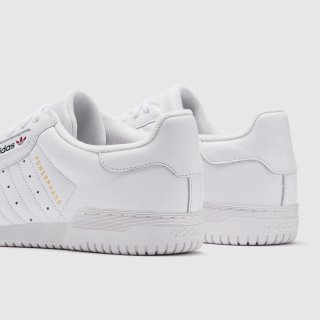 Zapatillas Adidas YEEZY Powerphase “Core White”