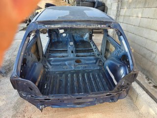 Carrocería renault Clio 1.8 16v