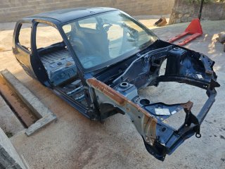 Carrocería renault Clio 1.8 16v