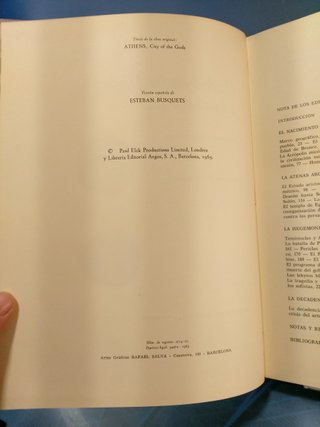 Atenas, Ciudad de dioses. De la prehistoria al 338 a. C., Angelo Procopiou. Editorial Argos, 1965.