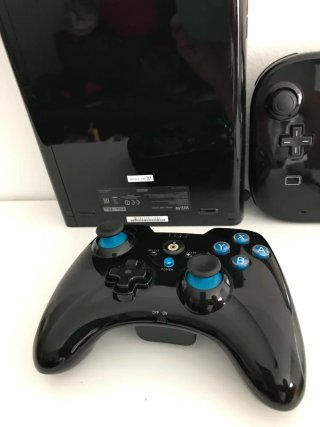 Nintendo Wii U Negra 32GB + Mando Pro