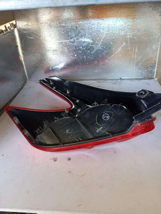PILOTO TRASERO IZQUIERDO Nissan Juke (F15E)(06.2010->)