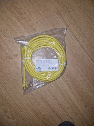 Cable de red UTP Cat.6 LSOH amarillo 5m