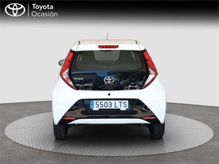 TOYOTA Aygo 70 x-play