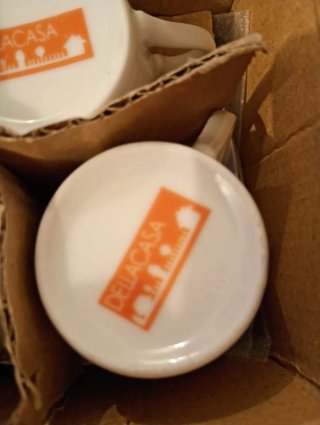 Juego de café de porcelana  6 unidades