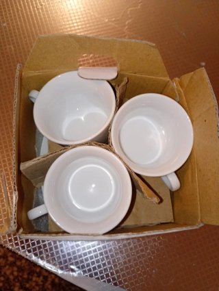 Juego de café de porcelana  6 unidades